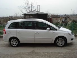    Opel Zafira 2009 , 620000 , 