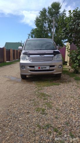    Toyota Noah 2003 , 680000 , 