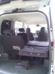    Toyota Noah 2009 , 820000 , 