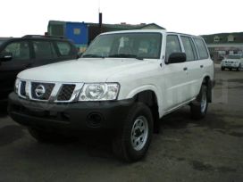 SUV   Nissan Patrol 2011 , 2550000 , -