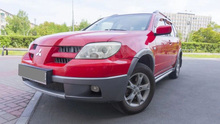 SUV   Mitsubishi Outlander 2005 , 451111 , 