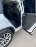 SUV   Volkswagen Tiguan 2016 , 1450000 , 