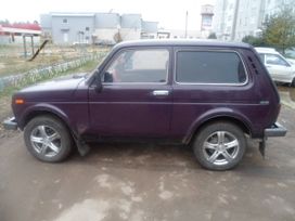 SUV    4x4 2121  2000 , 130000 , 