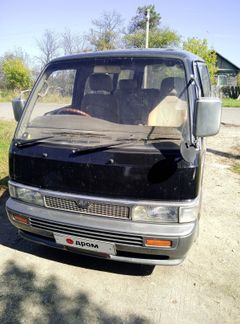 Минивэн или однообъемник Nissan Caravan 1996 года, 360000 рублей, Ивановка