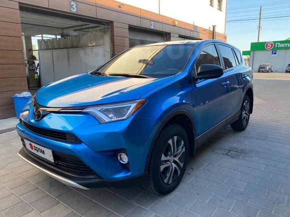 SUV   Toyota RAV4 2017 , 2800000 , 