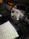    Nissan Liberty 2001 , 200000 , 