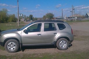 SUV   Renault Duster 2014 , 740000 , - 