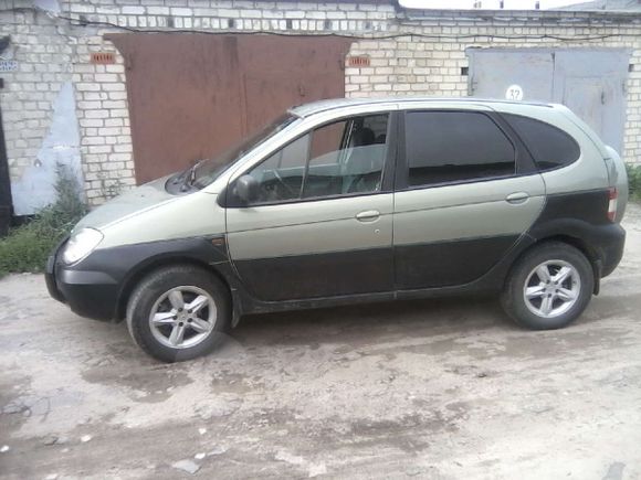    Renault Scenic 2001 , 240000 , 