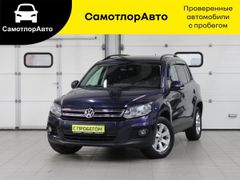 SUV или внедорожник Volkswagen Tiguan 2013 года, 1457000 рублей, Нижневартовск