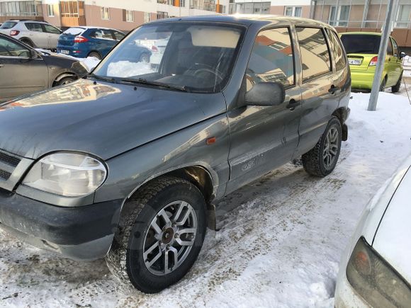 SUV   Chevrolet Niva 2004 , 170000 , 