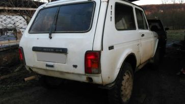 SUV    4x4 2121  1996 , 65000 ,  