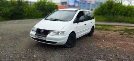    Volkswagen Sharan 1997 , 239000 , 