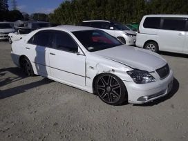  Toyota Crown 2004 , 220000 , 