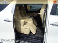    Toyota Vellfire 2015 , 2439000 , 