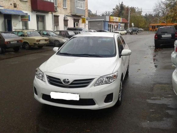  Toyota Corolla 2011 , 630000 , 