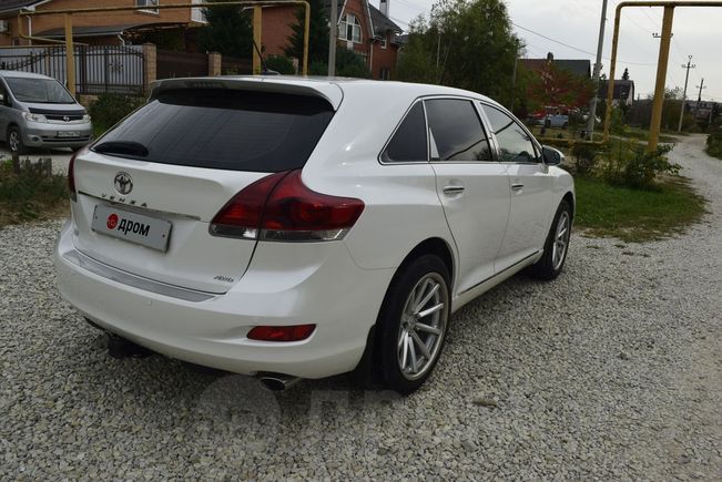 SUV   Toyota Venza 2014 , 1900000 ,  