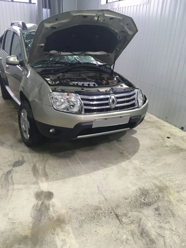 SUV   Renault Duster 2013 , 225000 , 