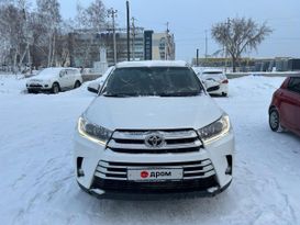 SUV или внедорожник Toyota Highlander 2017 года, 3700000 рублей, Барнаул
