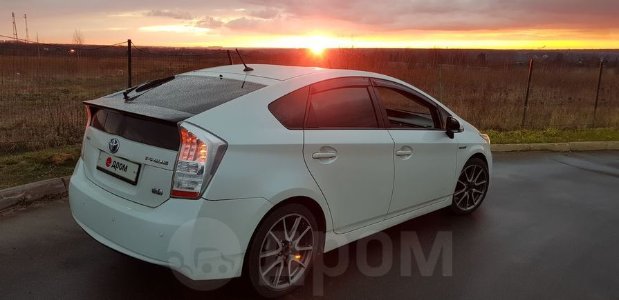  Toyota Prius 2010 , 830000 , 