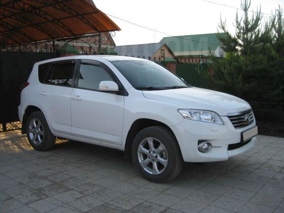 Toyota RAV4 2010 , 920000 , 