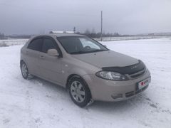 Хэтчбек Chevrolet Lacetti 2012 года, 610000 рублей, Осинники