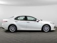  Toyota Camry 2018 , 1819000 , 