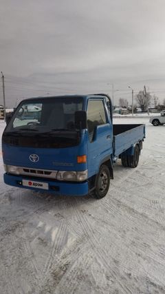 Бортовой грузовик Toyota ToyoAce 2001 года, 1150000 рублей, Хабаровск