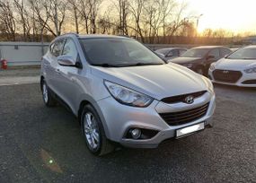 SUV   Hyundai ix35 2010 , 880000 , 