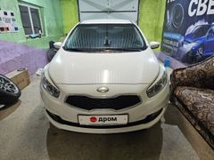 Хэтчбек Kia Ceed 2013 года, 1250000 рублей, Ялуторовск