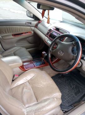  Toyota Camry 2003 , 330000 , -