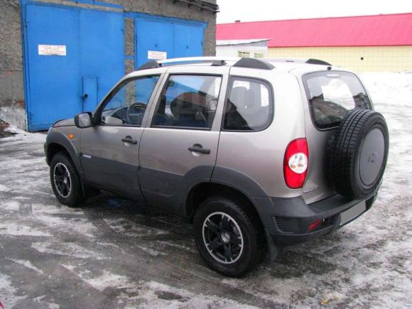 SUV   Chevrolet Niva 2011 , 420000 , 