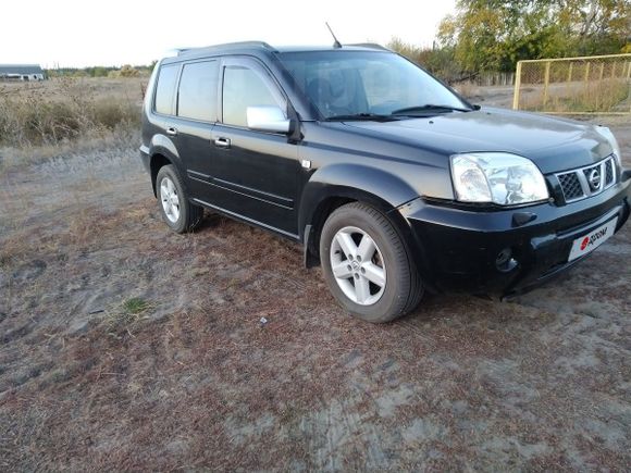 SUV   Nissan X-Trail 2004 , 299999 , 