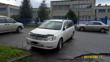  Toyota Corolla Fielder 2003 , 230000 , 