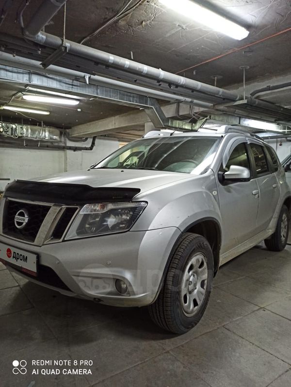 SUV   Nissan Terrano 2015 , 700000 , 