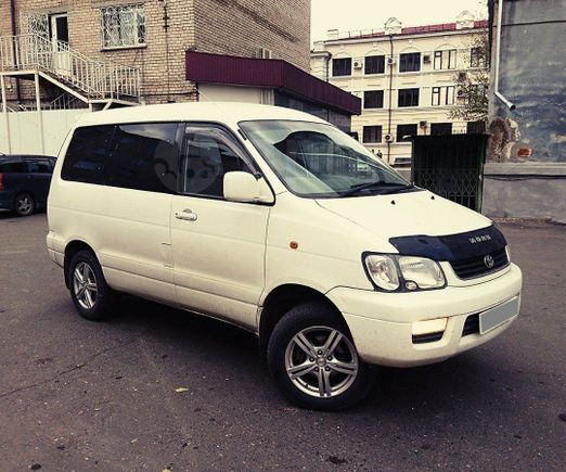    Toyota Lite Ace Noah 2000 , 470000 , 