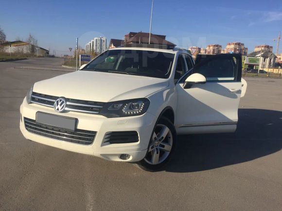 SUV   Volkswagen Touareg 2010 , 1400000 , 