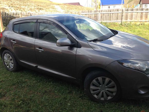  Renault Megane 2011 , 400000 , -