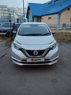 Хэтчбек Nissan Note 2018 года, 1150000 рублей, Ноябрьск
