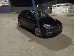 Хэтчбек BMW 2-Series Active Tourer 2017 года, 2300000 рублей, Челябинск