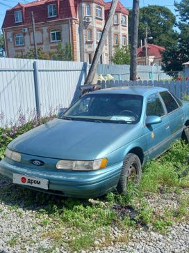 Седан Ford Taurus 1993 года, 60000 рублей, Хабаровск