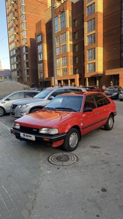 Хэтчбек Mazda 323 1988 года, 310000 рублей, Барнаул