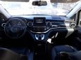    Mercedes-Benz V-Class 2014 , 2700000 ,  