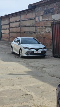 Седан Toyota Camry 2018 года, 3200000 рублей, Братск