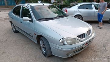  Renault Megane 2002 , 300000 , 