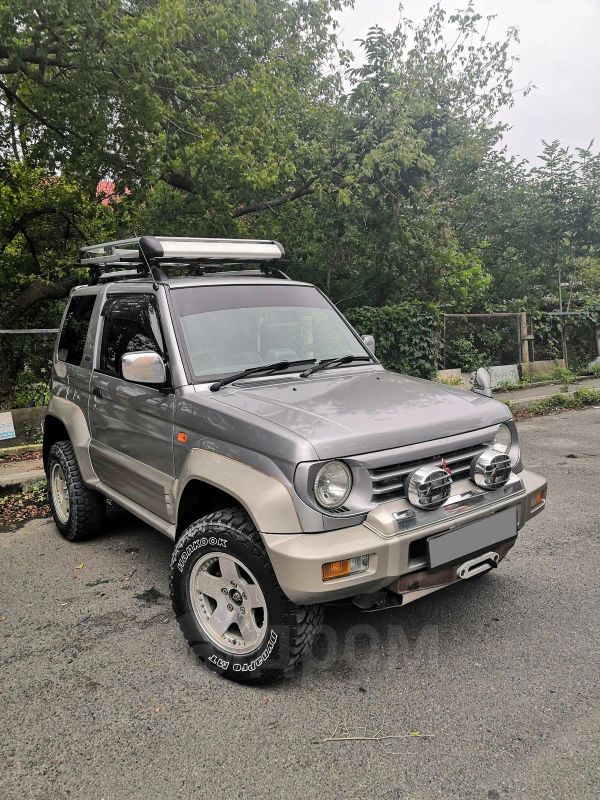 SUV   Mitsubishi Pajero Junior 1996 , 250000 , 