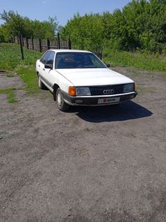 Седан Audi 100 1988 года, 120000 рублей, Новокузнецк
