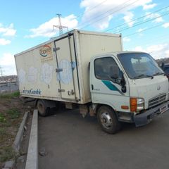 Фургон Hyundai HD72 2004 года, 550000 рублей, Красноярск