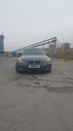 Седан BMW 5-Series 2006 года, 800000 рублей, Новосибирск