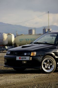 Хэтчбек 3 двери Toyota Starlet 1993 года, 450000 рублей, Барнаул