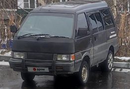 Минивэн или однообъемник Nissan Vanette 1989 года, 320000 рублей, Петропавловск-Камчатский